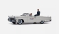 Preview: Sun Star 4707 - 1:18 Lincoln Continental Mk III Convertible, metallic-hellgrau, John F.Kennedy in Oregon mit 2 Figuren, 1958