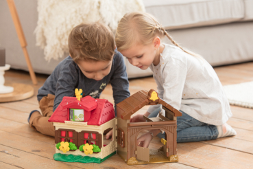 Dickie 203818000 - Happy Farm House, Bauernhof Abenteuer Traktor Pferd Kuh