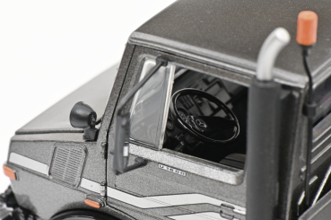 Schuco 450775300 - 1:32 MB Unimog U1600 grau