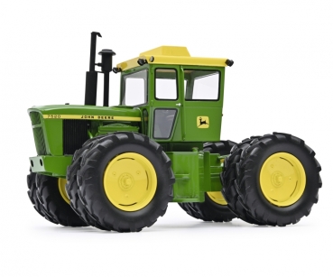 Schuco 450916500 - 1:32 John Deere 7520 grün