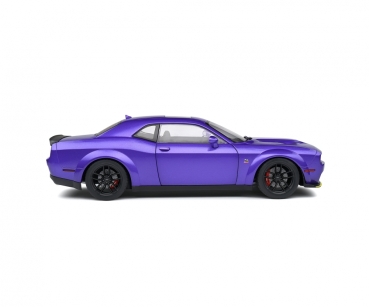 Solido 421182030 - 1:18 Dodge Challenger purple