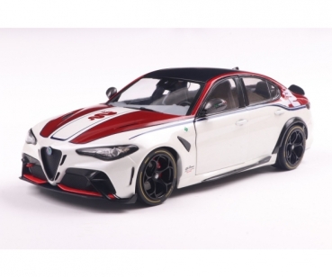Solido 421186438 - 1:18 Alfa Romeo Giulia GTA-M Bianco i Rosso 2023
