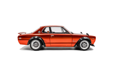 Solido 421186528 - 1:18 Nissan Skyline (C10) Hakosuka 1970 orange metallic, S1813003
