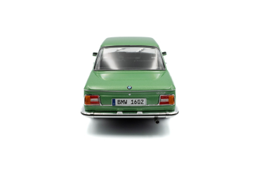 Preview: Solido 421186534 - 1:18 BMW 1602 Taiga grün 1971, S1808604