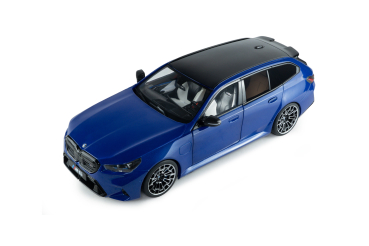 Solido 421186550 - 1:18 BMW M5 (G99) TOURING M Marina Bay Blue Metallic – 2024, S1814801