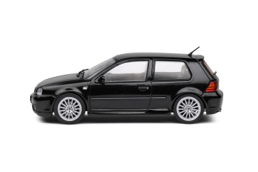 Solido 421437890 - 1:43 VW Golf IV R32 black magic 2003