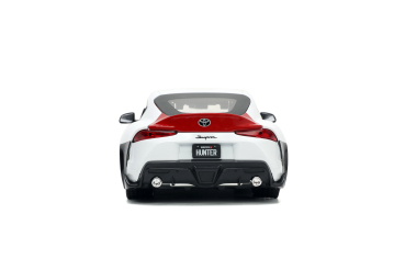 Jada 253255050 - 1:24 Robotech R. Hunter ´20 Toyota Supra mit Figur