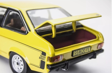 SunStar 4620R - 1:18 Ford Escort MKII Sport 1975 signalgelb