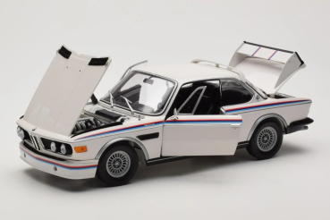 Preview: Minichamps 80432411550 - 1:18 BMW 3.0 CSI 1973, Heritage Collection Händler-Version