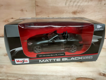 Maisto 31206 -  1:24 Mercedes-Benz SLK-Class schwarz, MATTE BLACK Series