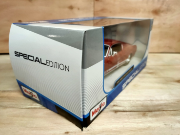 Preview: Maisto 31260 - 1:24 Ford Mustang GT 1967