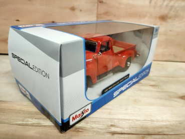 Preview: Maisto 31952 - 1:25 Chevrolet 3100 Pickup 1950 rot
