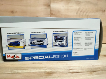 Maisto 31514BK - 1:24 Bugatti Chiron schwarz / blau