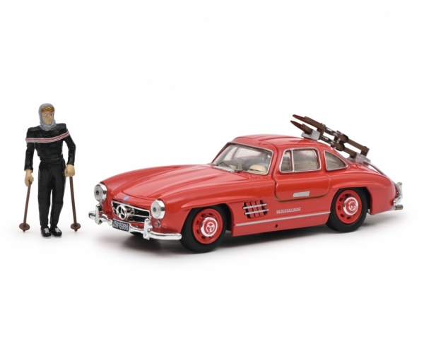 Schuco 450376600 - 1:43 MB 300 SL rot mit Ski