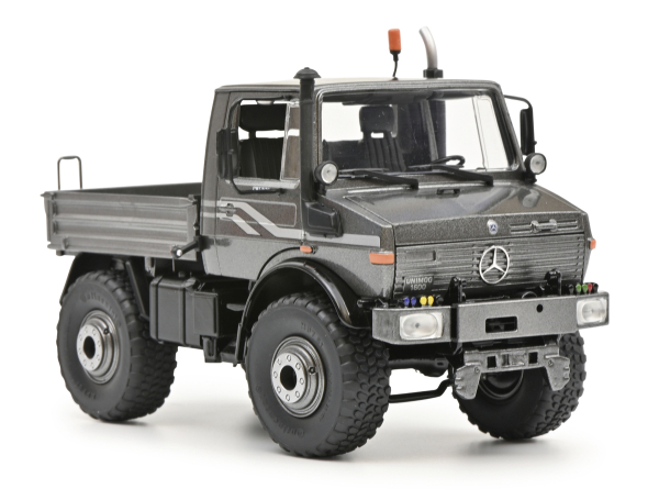 Schuco 450775300 - 1:32 MB Unimog U1600 grau