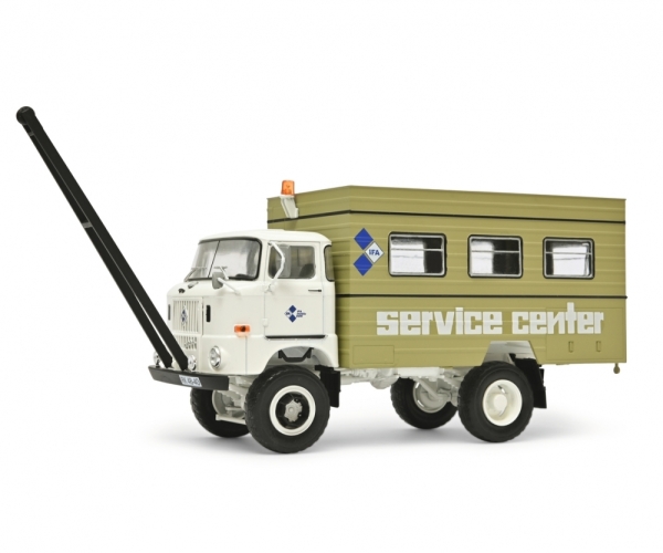 Schuco 450786100 – 1:32 IFA W50 Koffer-Lkw Service