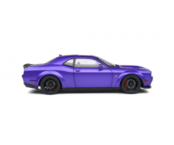 Solido 421182030 - 1:18 Dodge Challenger purple