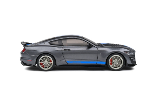 Solido 421182530 - 1:18 Ford Shelby Mustang GT500KR grau/blau
