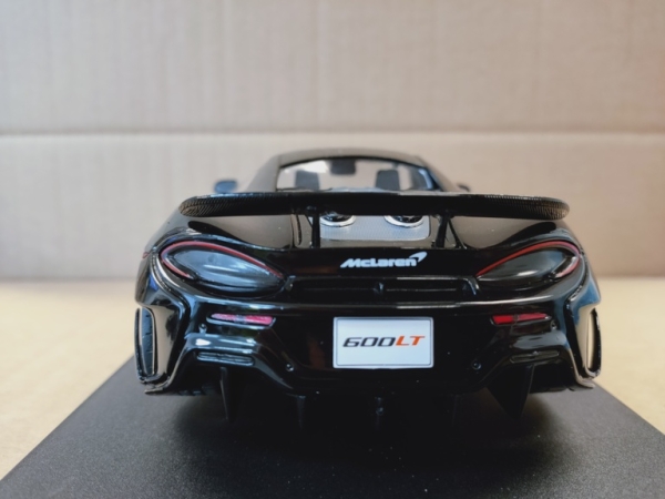 Solido 421186345 - 1:18 McLaren 600 LT 2018 schwarz
