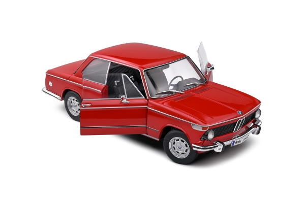 Solido 421186351 - 1:18 BMW 1602 verona-red 1971