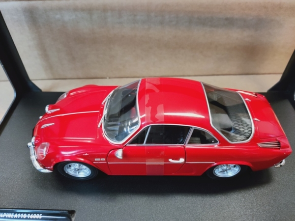 Solido 421186355 - 1:18 Alpine A110 1600S 1969 Rouge Vif Alpine