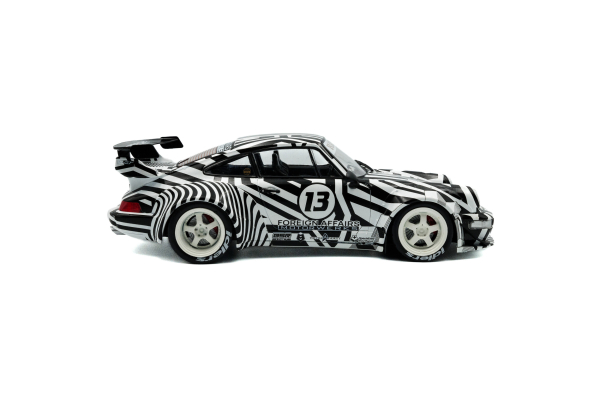 Solido 421186436 - 1:18 RWB Bodykit THE ZEBRA 2022