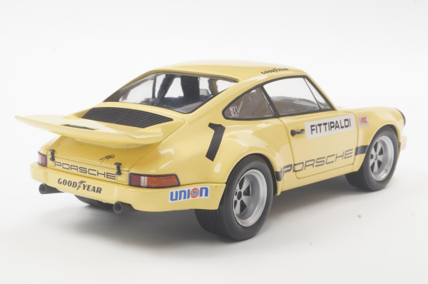 Solido 421186459 - 1:18 Porsche 911 IROC gelb #1 Fittipaldi