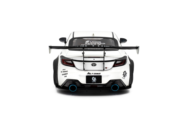 Solido 421186461 - 1:18 Toyota GR86 LBWK BODY KIT weiß