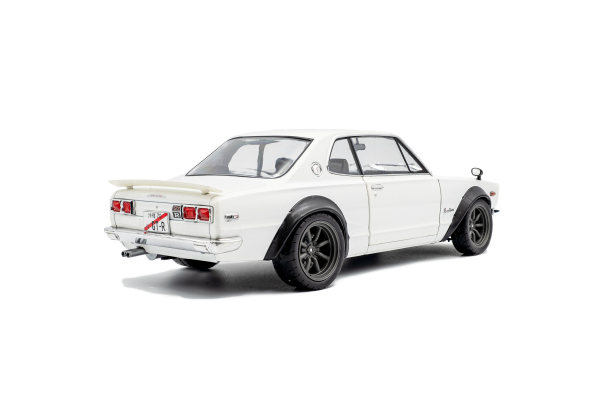 Solido 421186482 - 1:18 Nissan Skyline (C10) HAKOSUKA 1970 Pearl White, S1813001