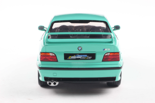 Solido 421186519 - 1:18 BMW E36 M3 coupe mintgrün