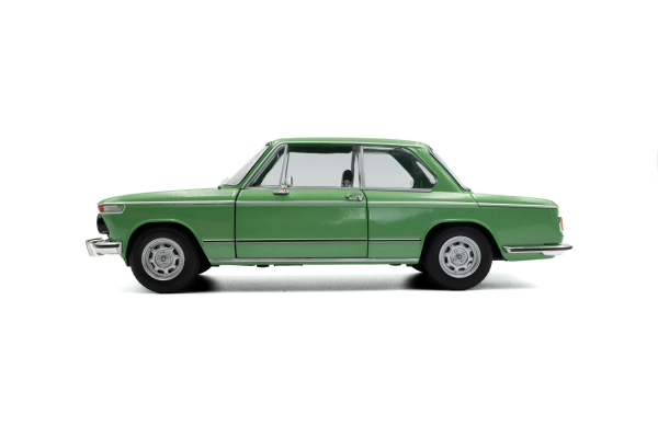 Solido 421186534 - 1:18 BMW 1602 Taiga grün 1971, S1808604