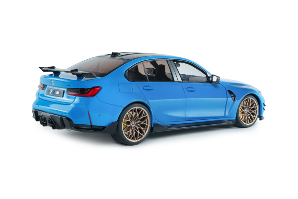 Solido 421186606 - 1:18 BMW M3 (G80) blau Performance Parts – DAYTONA BEACH BLUE – 2024