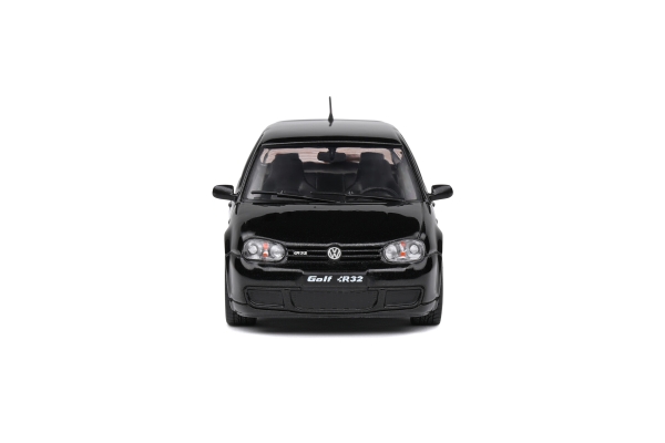 Solido 421437890 - 1:43 VW Golf IV R32 black magic 2003