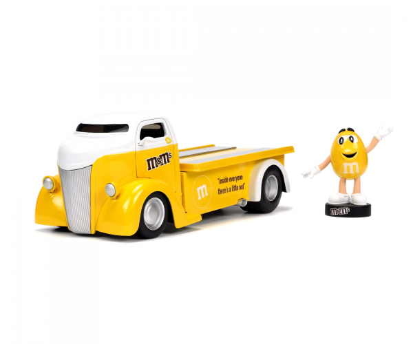 Jada 253255066 - 1:24 M&Ms Yellow 1947 Ford COE Flatbed