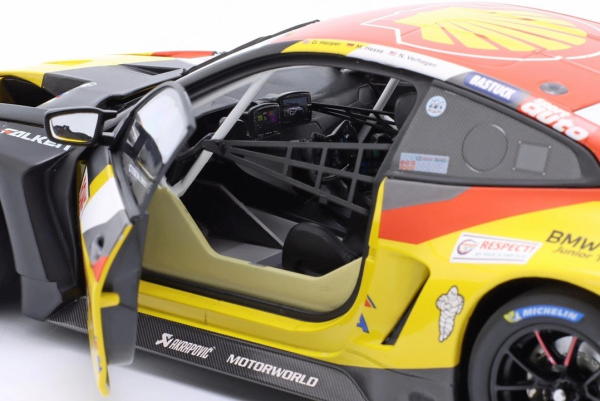 Minichamps 113232044 - 1:18 BMW M4 GT3 Team BMW Junior #44, limitiert 144 Stück