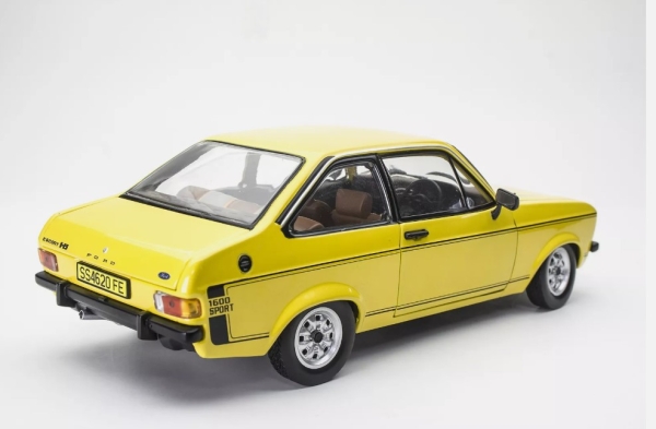 SunStar 4620R - 1:18 Ford Escort MKII Sport 1975 signalgelb