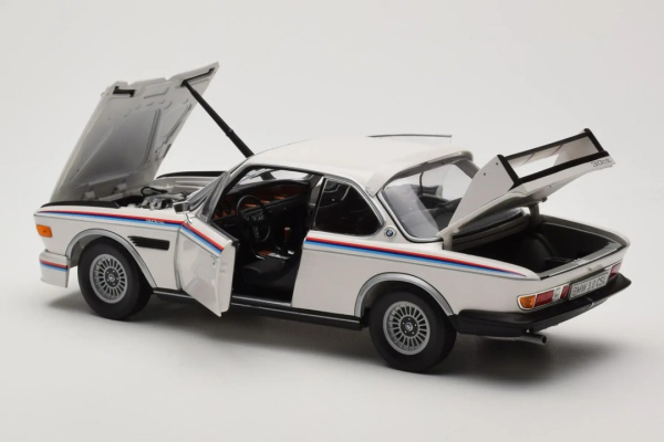 Minichamps 80432411550 - 1:18 BMW 3.0 CSI 1973, Heritage Collection Händler-Version