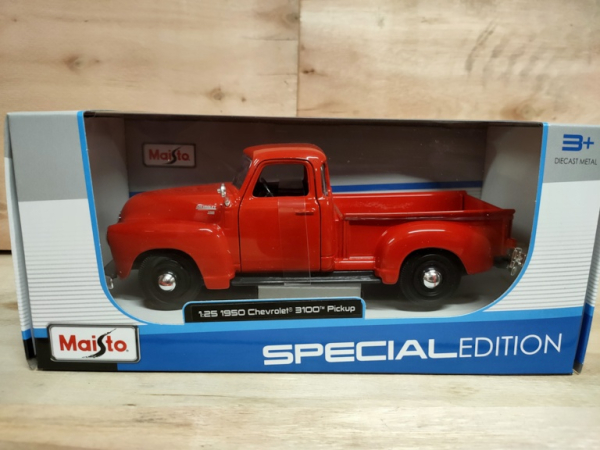 Maisto 31952 - 1:25 Chevrolet 3100 Pickup 1950 rot